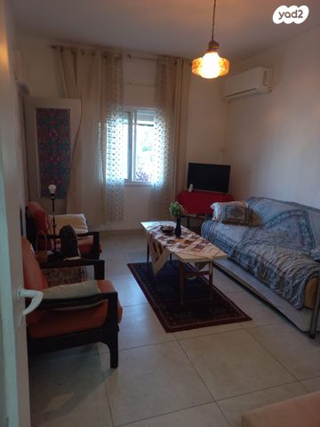 דירה, שדרות הציונות 52, עבאס, חיפה