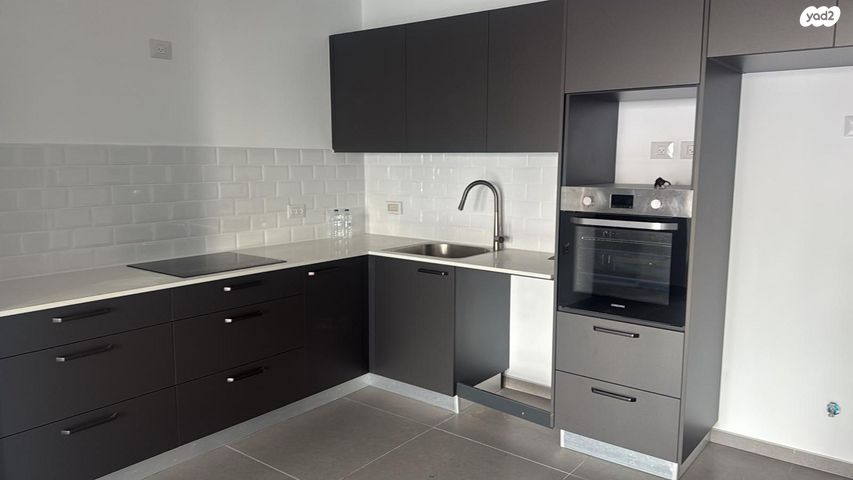 דירה, תוצרת הארץ 5, נחלת יצחק, תל אביב יפו