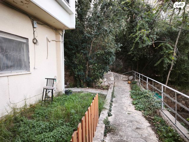 יחידת דיור, ארתור הנטקה 30, אחוזה, חיפה