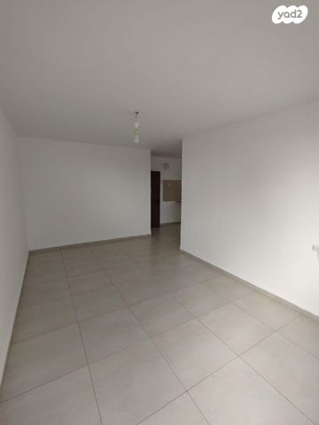 דירה, גולן 4, צפונית / רסקו, נצרת עילית / נוף הגליל