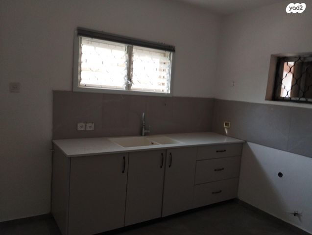 בית פרטי/ קוטג', תבור 1, בית עריף, בית עריף