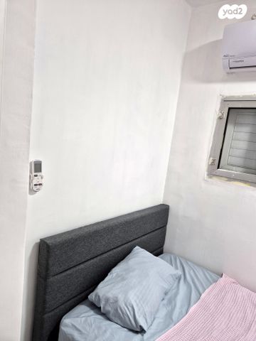 דירה, השר רבינוביץ 11, הנביאים, בת ים