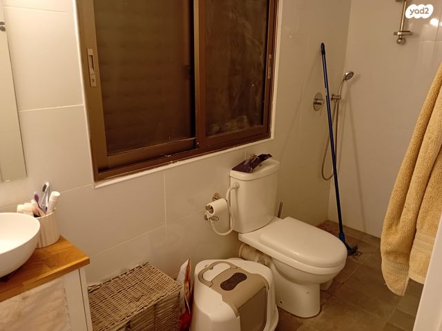 יחידת דיור, מלכי ישראל 12, בבא סאלי, נתיבות