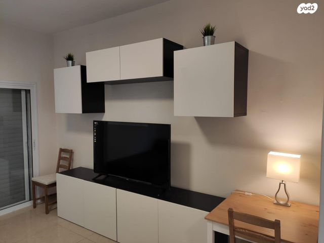 דירה, חנה סנש 4, מוצקין הותיקה, קרית מוצקין