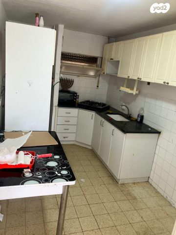 דירה, כרמיה 13, קרית שפרינצק, חיפה