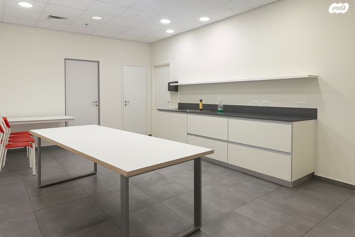 משרדים, 2233 7, עתידים, אזור התעסוקה רמת החייל, תל אביב יפו