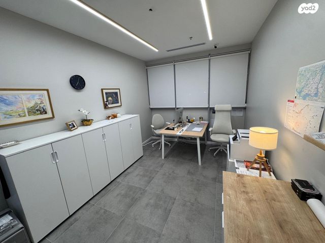 משרדים, כנפי נשרים 68, אזור תעשיה גבעת שאול, ירושלים