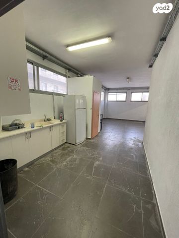 מבני תעשיה, האלוף דוד מרכוס 8, פארק עסקים ירקון / אזור תעשיה סגולה, פתח תקווה