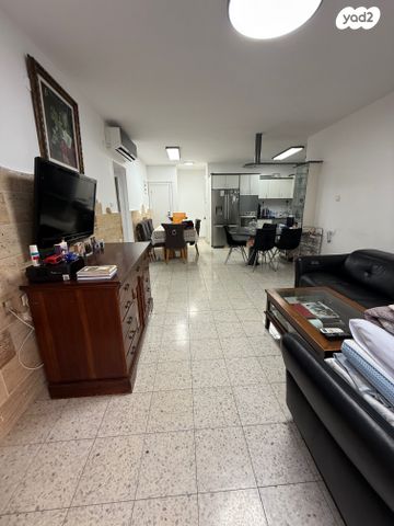 דירה, שמעון דהאן, קרית שמואל, טבריה