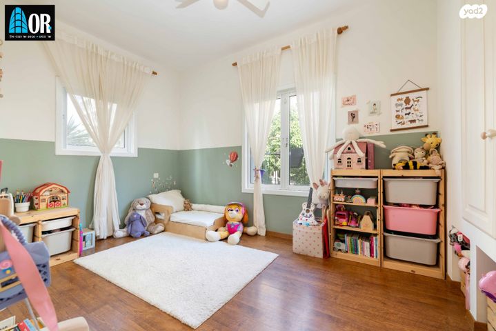 דירה, צבי הירשפלד, רמז, מערב ותיק, ראשון לציון