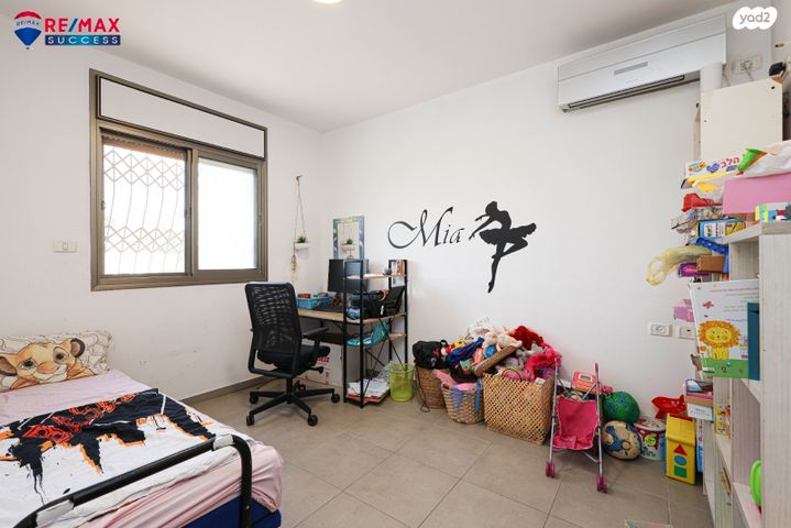 דירת גן, עוזי חיטמן 34, קרית האמנים, מצליח, רמלה