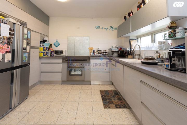 בית פרטי/ קוטג', אברהם אבן עזרא 8, רמת חן ובן ציון, נתניה