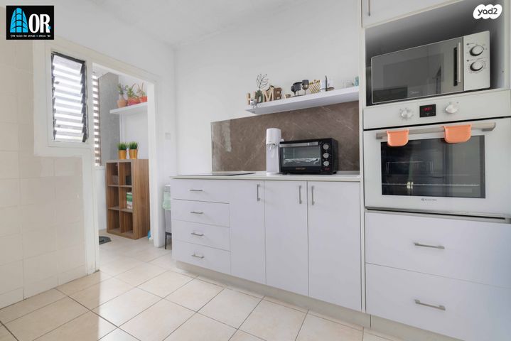 דירה, הצבעוני, קרית ראשון, ראשון לציון