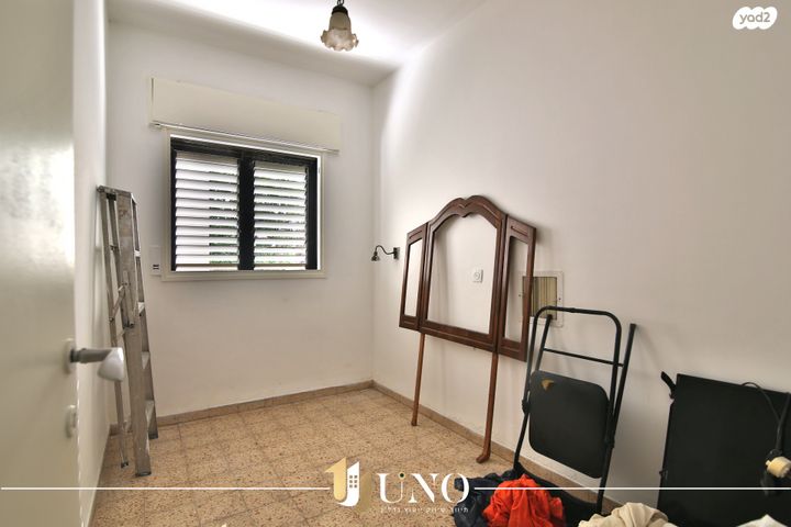 דירה, שמעון 3, מרכז העיר, סביניה, הוותיקה, קרית ביאליק