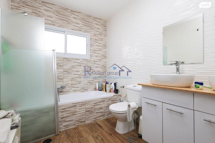 בית פרטי/ קוטג', מנחם סבידור 48, רמת פולג, נתניה