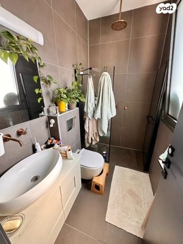 גג/ פנטהאוז, שדרות החי"ל 26, יד אליהו, תל אביב יפו