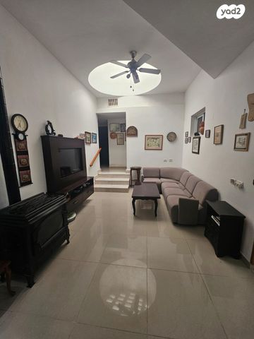 בית פרטי/ קוטג', הרב חי חביב, נאות לון, באר שבע