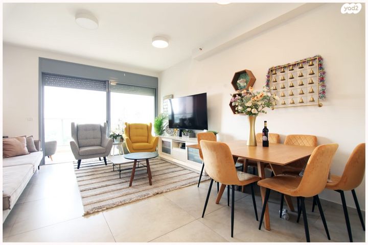 דירה, אנשי בראשית, רמתיים, הוד השרון