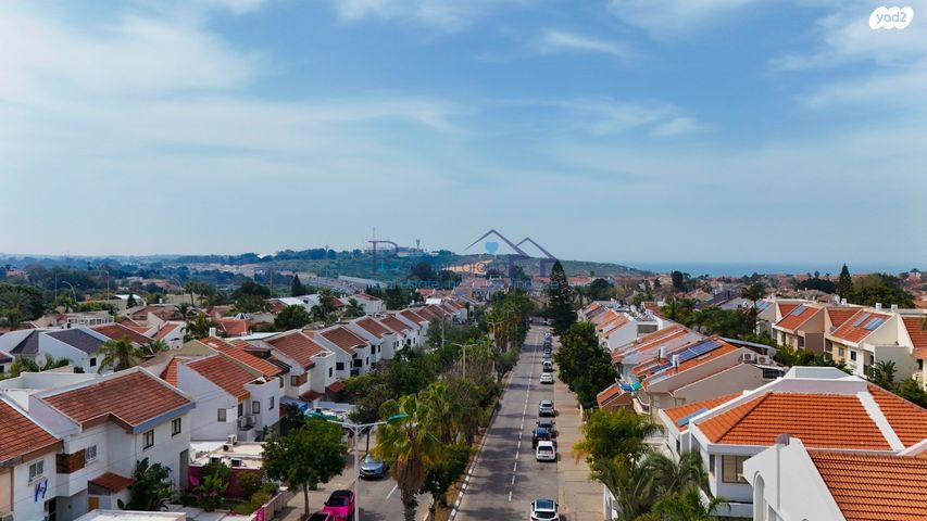 בית פרטי/ קוטג', מנחם סבידור 48, רמת פולג, נתניה