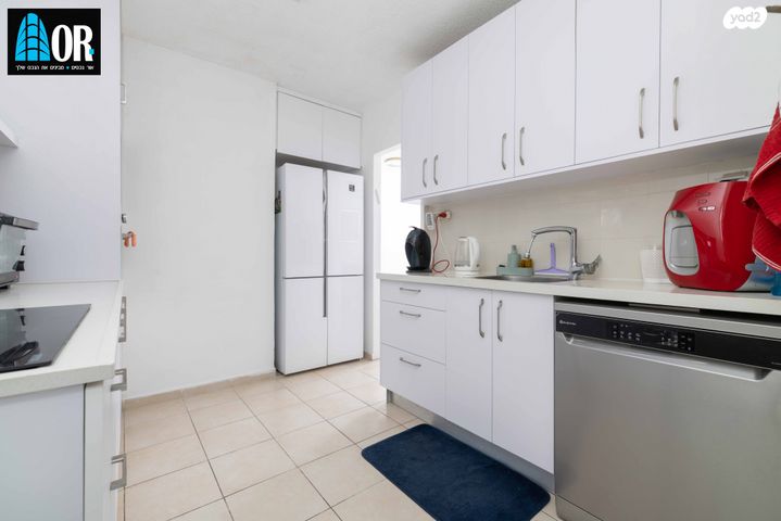 דירה, הצבעוני, קרית ראשון, ראשון לציון