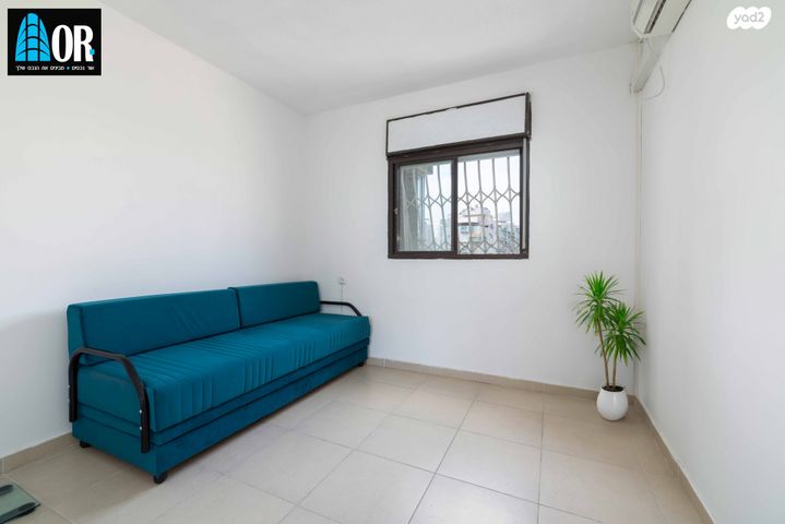 דירה, הצבעוני, קרית ראשון, ראשון לציון