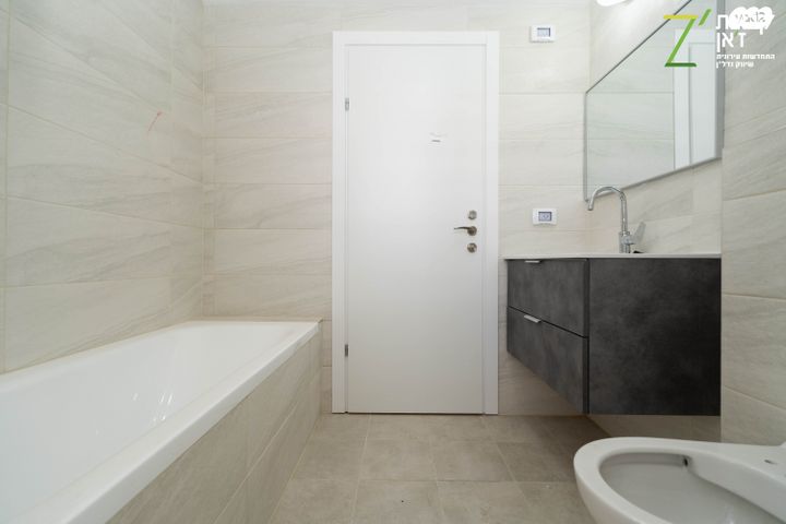 דירה, אבן שפרוט 14, מרכז, הרצליה