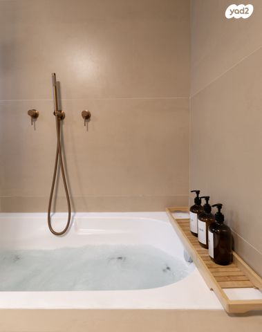 דירה, דרך עזה, רחביה, ירושלים