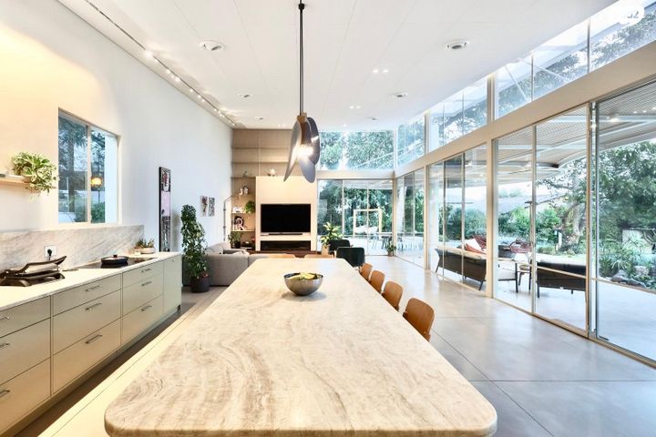 שיכון פועלים א'