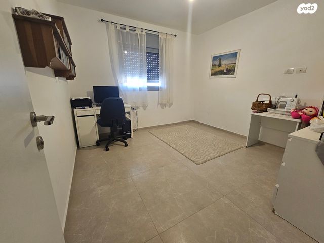 דירה, אירוסים, מבוא שקד, ערד