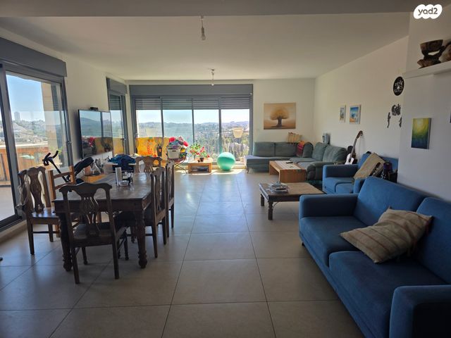 גג/ פנטהאוז, שדרות הרצל 104, בית הכרם, רמת בית הכרם, ירושלים