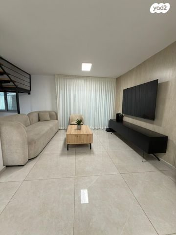 בית פרטי/ קוטג', רחבת דדו, דדו, אופקים