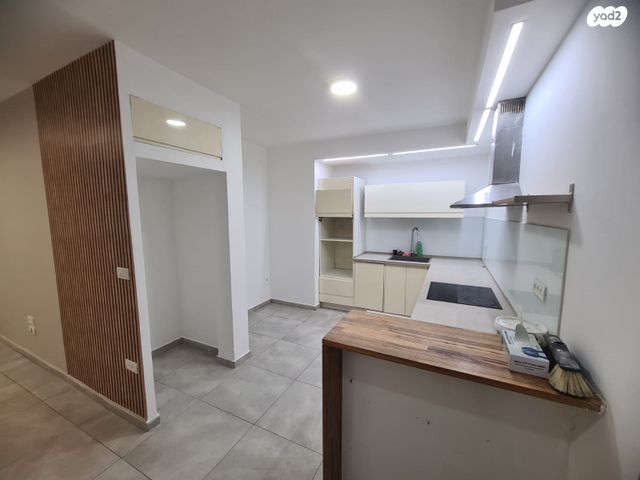 דירה, מסריק 22, עצמאות יוספטל, בת ים