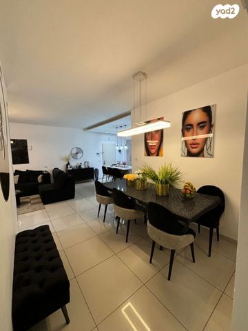 דירה, ישראל שוחט, נווה זאב, נאות אילן, באר שבע