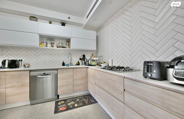 דירה, גיא, צריפין החדשה, באר יעקב