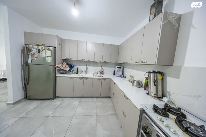 דירת גן, תלמוד בבלי, בית שמש