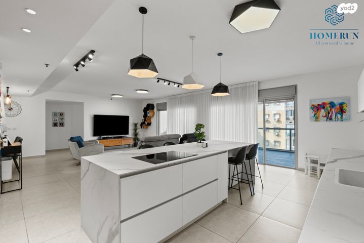 דירה, רמת הגולן, קרית שרת מזרח, חולון