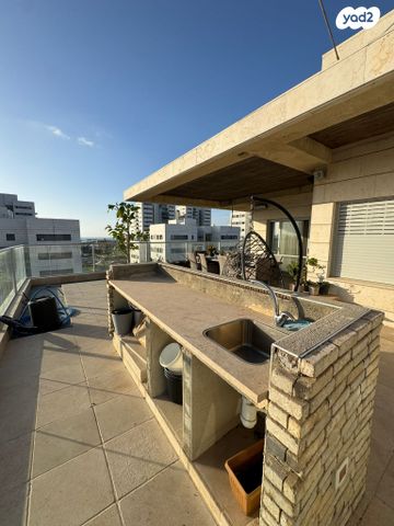 גג/ פנטהאוז, ברנע, אשקלון