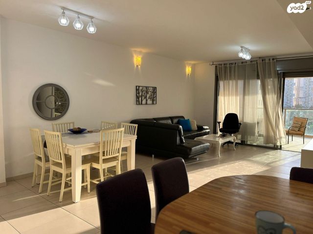 דירה, ההתיישבות, מרום ראשון, ראשון לציון