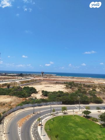 הגוש הגדול, רמת אביב החדשה, נופי ים