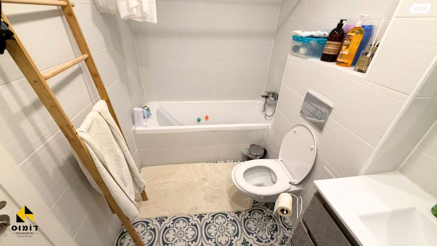 דירה, הרצל, ב' / צפון מערב העיר, רחובות