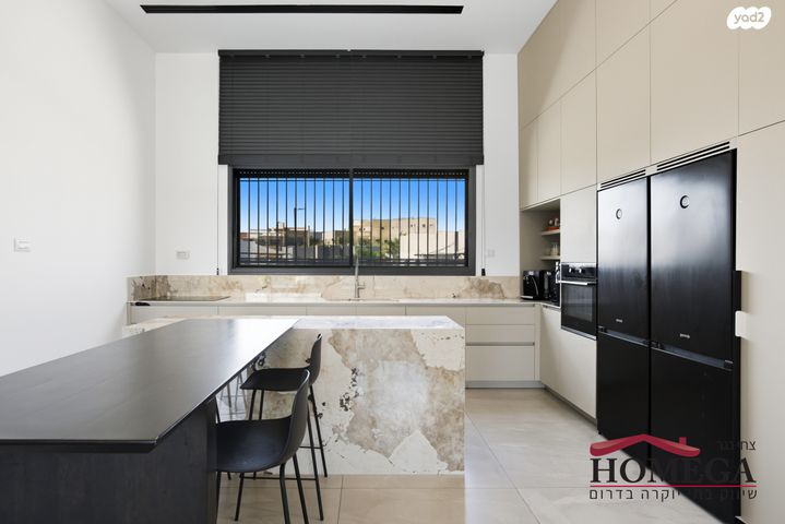 בית פרטי/ קוטג', מיתר / כרמית