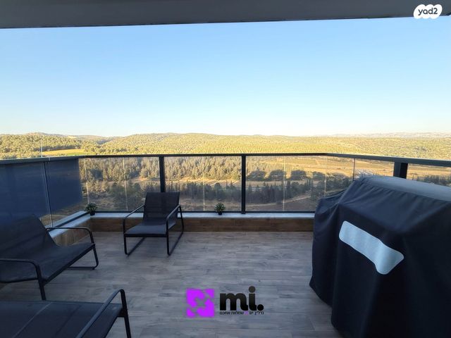 דירה, האחים 24, נווה שמיר רמת בית שמש ה-1, בית שמש