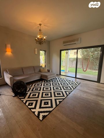 בית פרטי/ קוטג', שכונת ותיקים, אבן יהודה