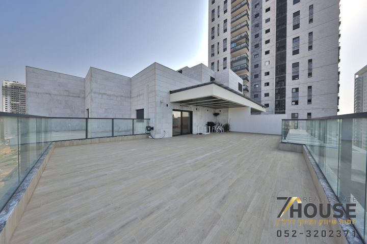 גג/ פנטהאוז, קרית ים