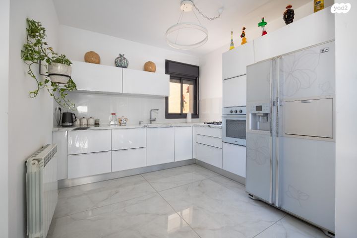 גג/ פנטהאוז, יעקב סלמן 6, בית הכרם, רמת בית הכרם, ירושלים