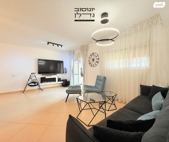 דירה, גבעת הסביונים, קרית מלאכי