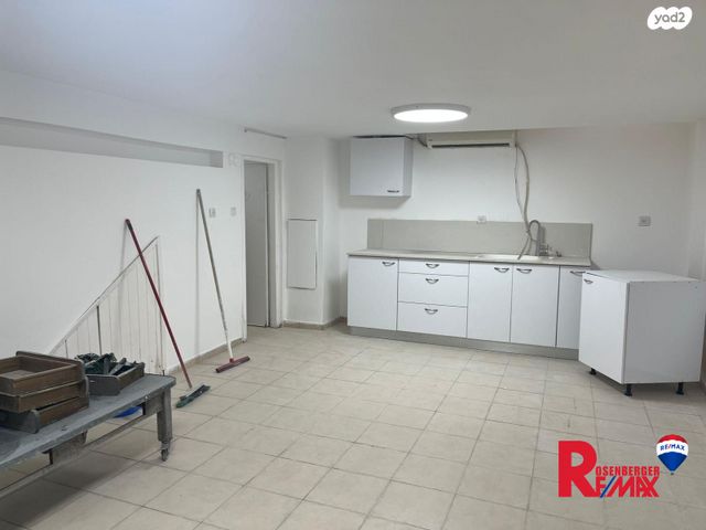 מרתף/ פרטר, ארלוזורוב 156, הצפון החדש - דרום, תל אביב יפו