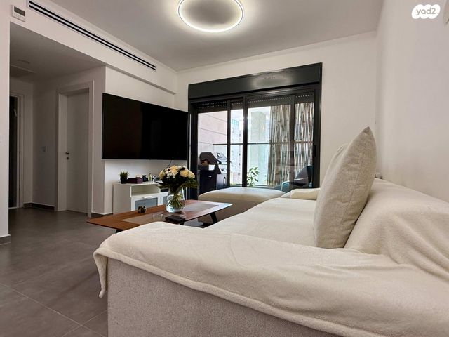 דירה, שבט שמעון 9, רובע י"ב, אשדוד