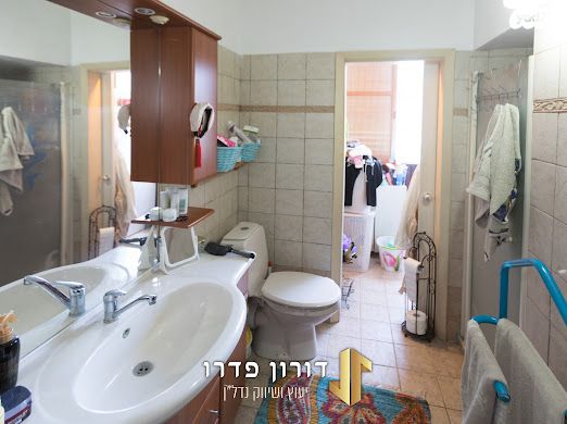 דירה, יגאל אלון, מרכז, הרצליה