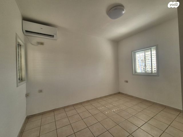 דירה, מגדיאל, הוד השרון